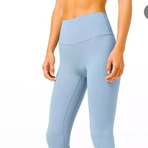 Women's High-Waisted Blue Leggings